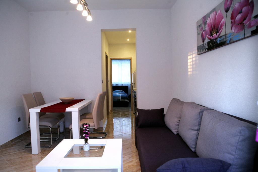 Porta Anna Apartments Medulin Exterior photo