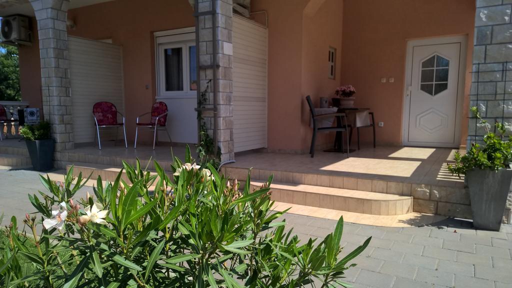 Porta Anna Apartments Medulin Exterior photo